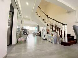 Blk 640 Hougang Avenue 8 (Hougang), HDB Executive #532649831